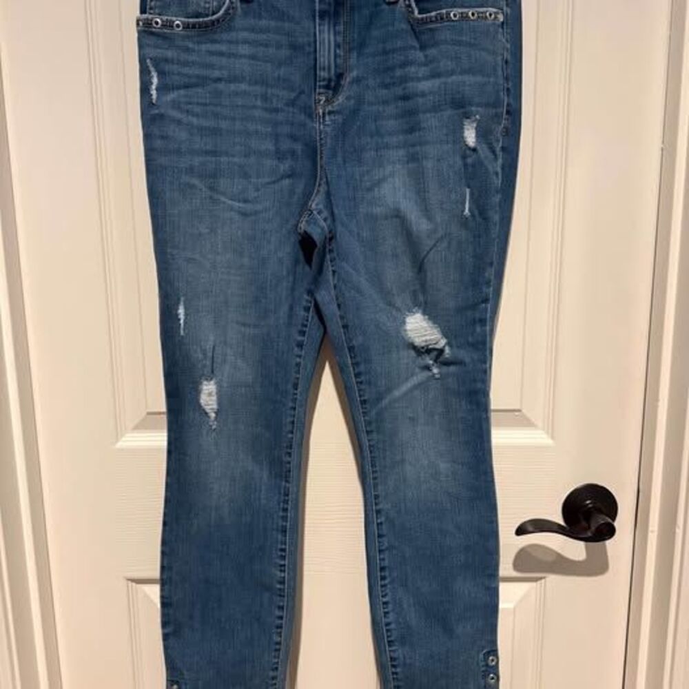INC International Concepts Skinny Leg Distressed Grommet Jeans Size 10 NWT